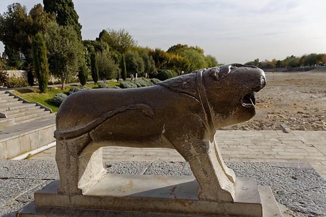 Ispahan-Pont Khajou-008